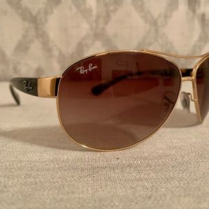 Ray-Ban Aviator Sunglasses RB3386